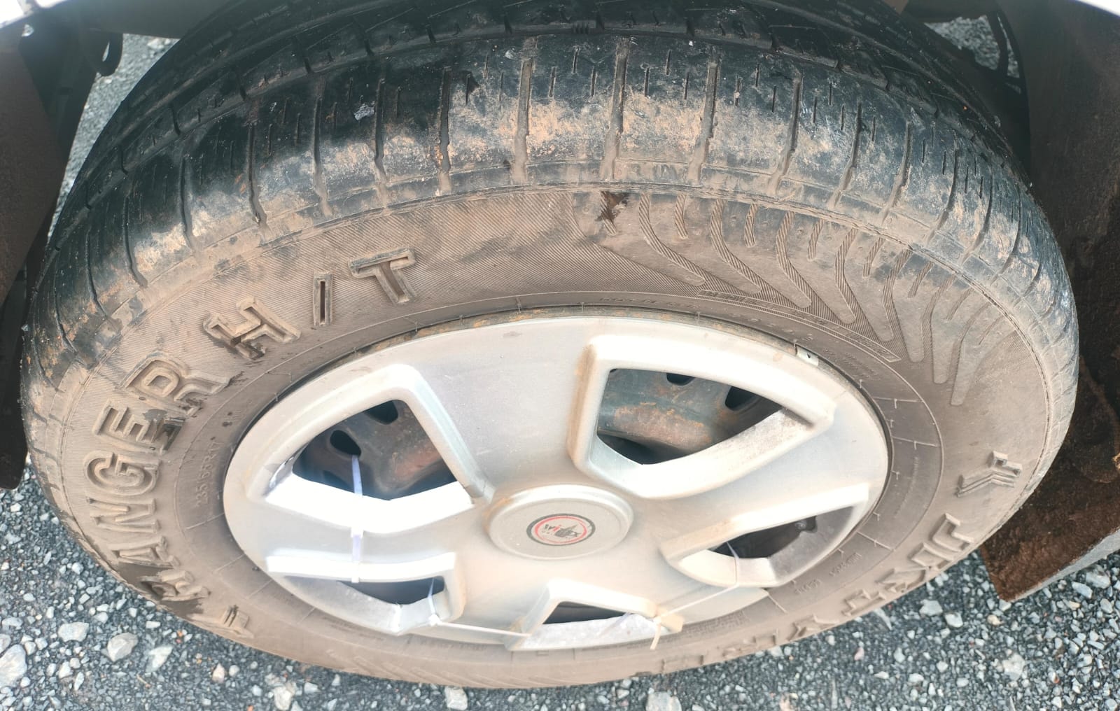 Scorpio image 9 Scorpio image 9