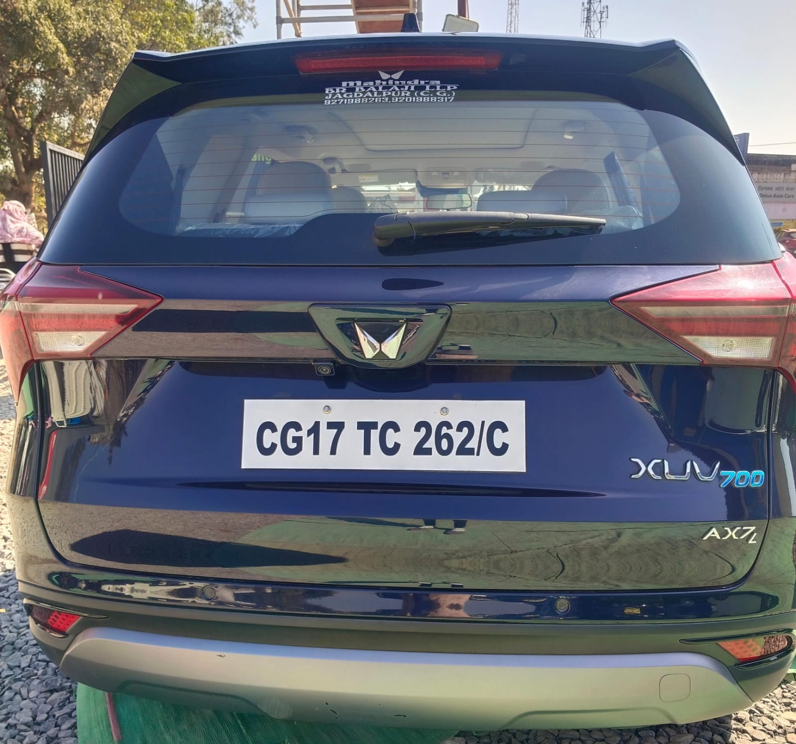 Used 2023 Mahindra XUV700 Used 2023 Mahindra XUV700