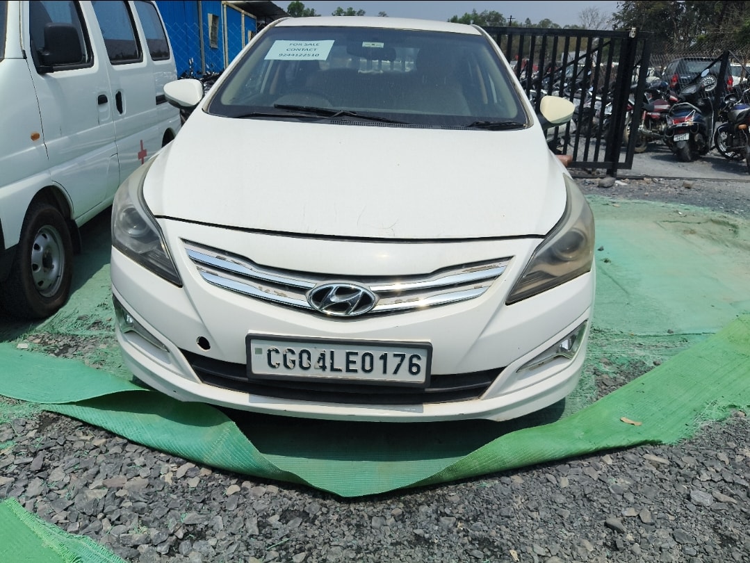 Used 2015 Hyundai Fluidic Verna Used 2015 Hyundai Fluidic Verna