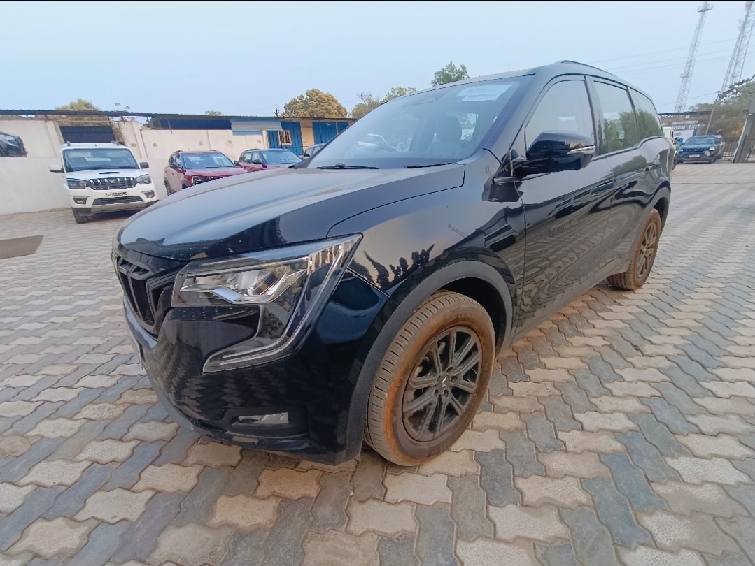 Used 2024 Mahindra XUV700 Used 2024 Mahindra XUV700