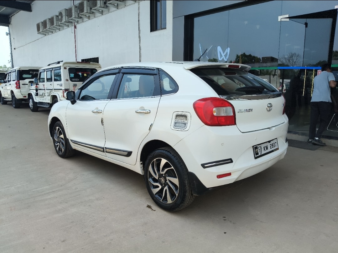 Glanza image 3 Glanza image 3