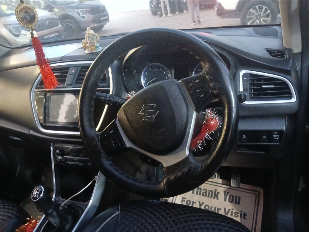 S-Cross image 13 S-Cross image 13