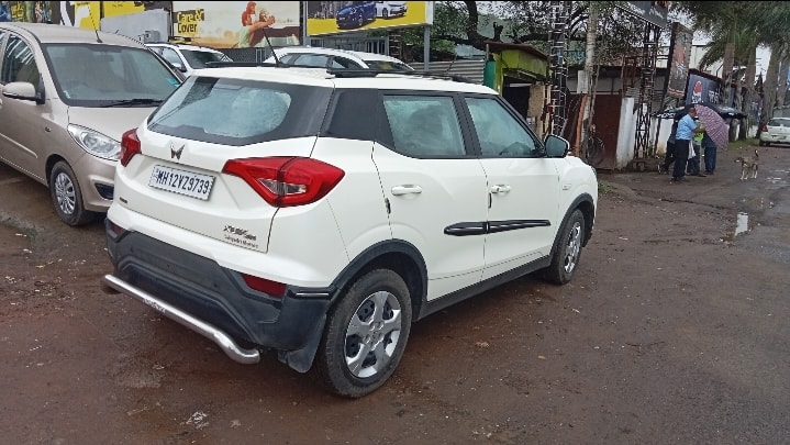 Used 2023 Mahindra XUV300 Used 2023 Mahindra XUV300