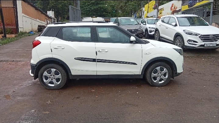 Used 2023 Mahindra XUV300 Used 2023 Mahindra XUV300