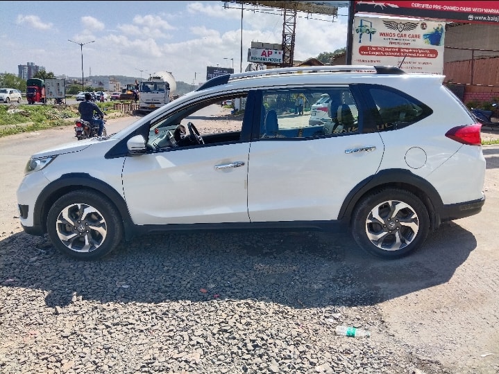 BR-V image 2 BR-V image 2