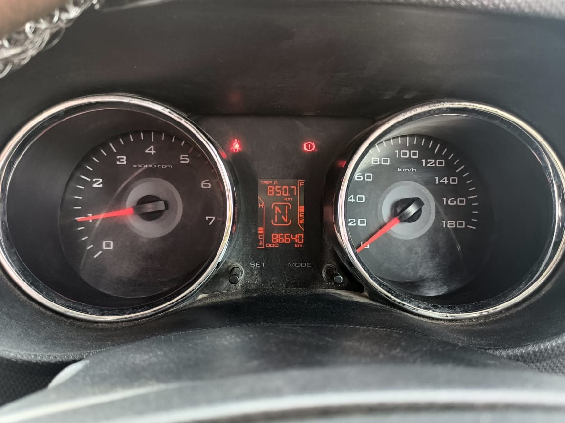 Used 2016 Mahindra TUV300 Used 2016 Mahindra TUV300
