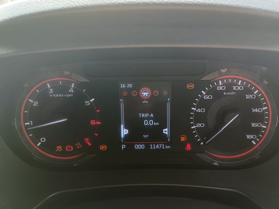 Used 2023 Mahindra Thar Used 2023 Mahindra Thar