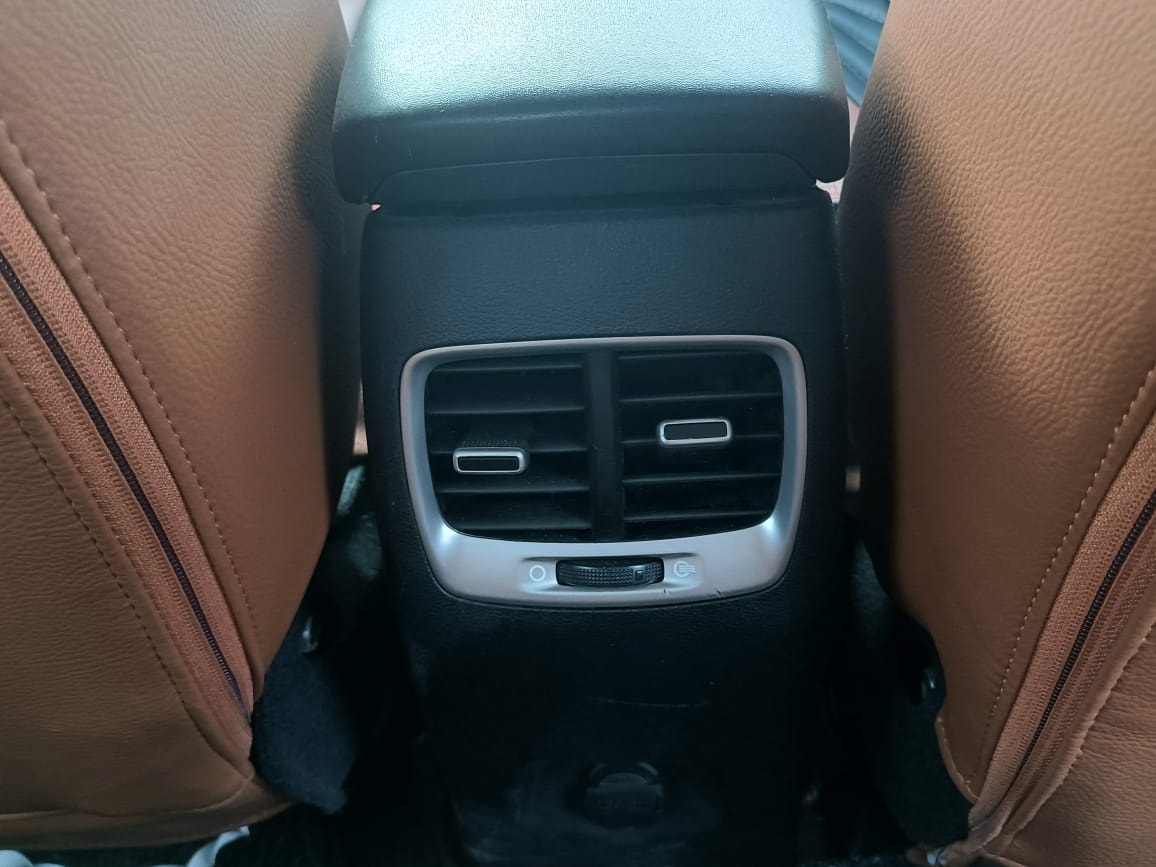 Used 2021 Hyundai Venue Used 2021 Hyundai Venue