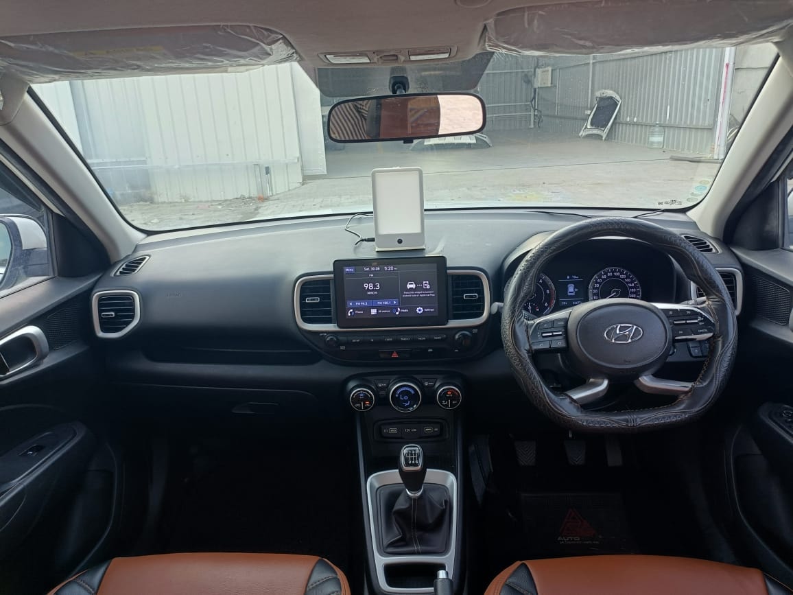 Used 2021 Hyundai Venue Used 2021 Hyundai Venue
