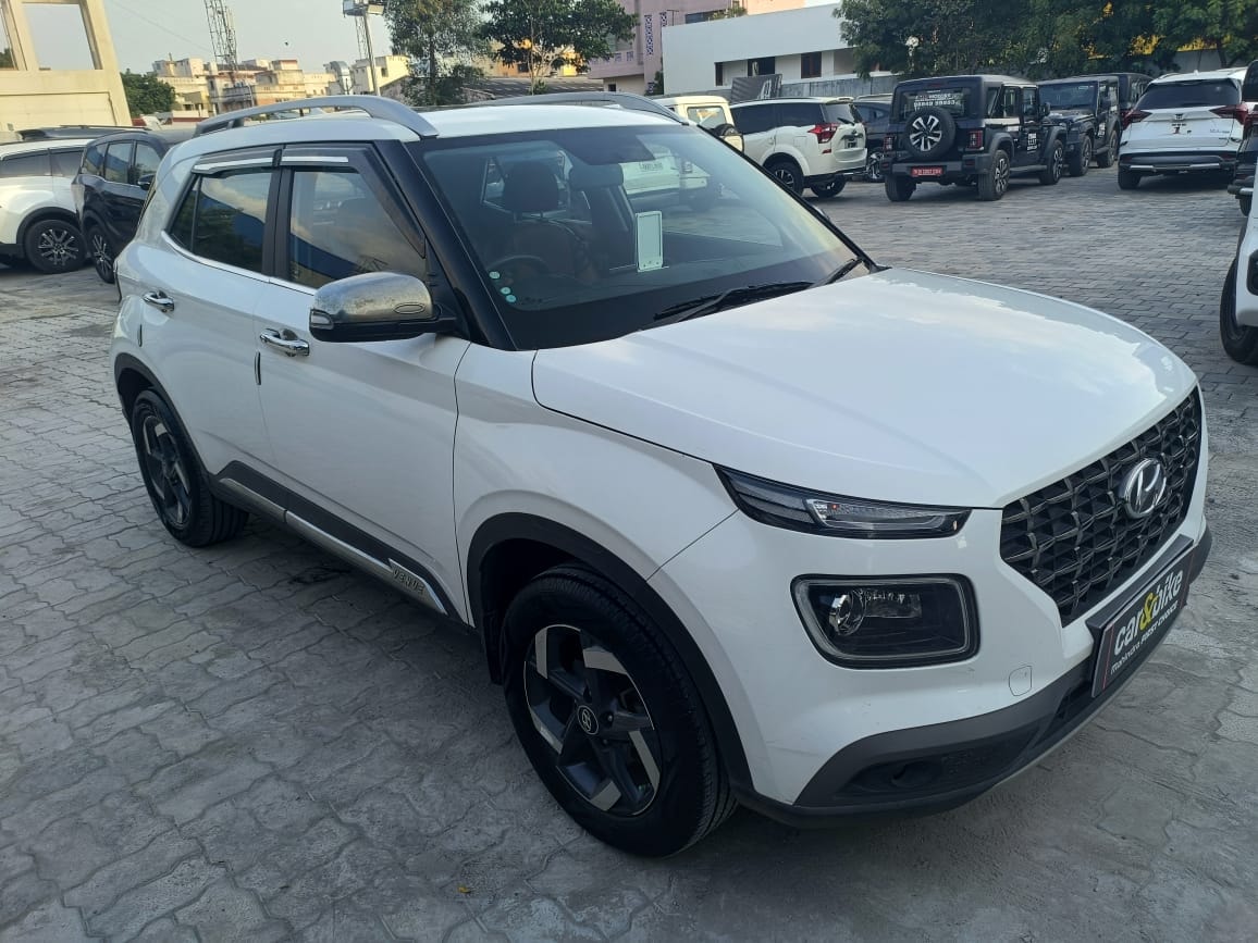 Used 2021 Hyundai Venue Used 2021 Hyundai Venue