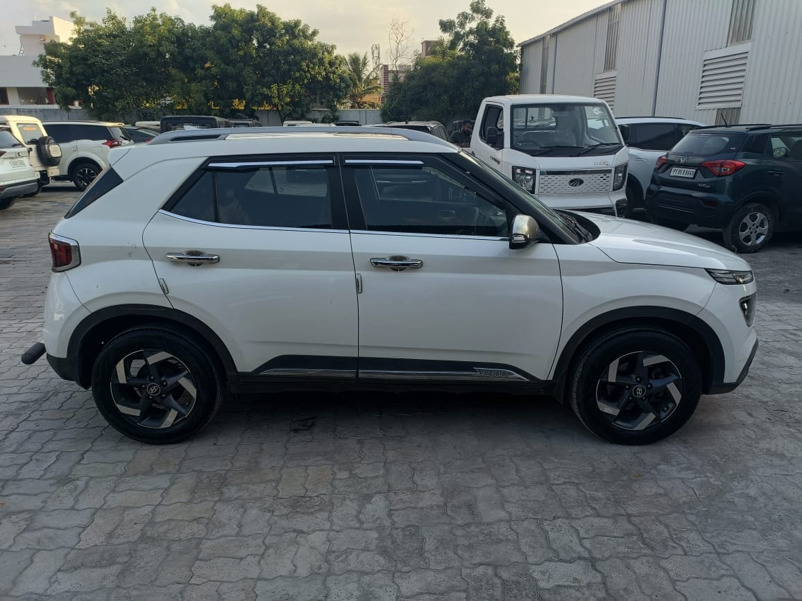 Used 2021 Hyundai Venue Used 2021 Hyundai Venue