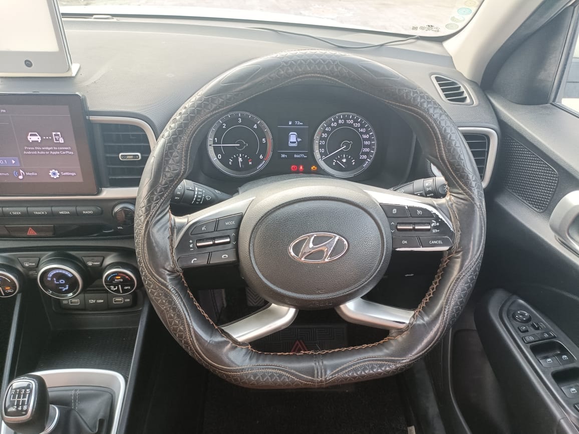 Used 2021 Hyundai Venue Used 2021 Hyundai Venue