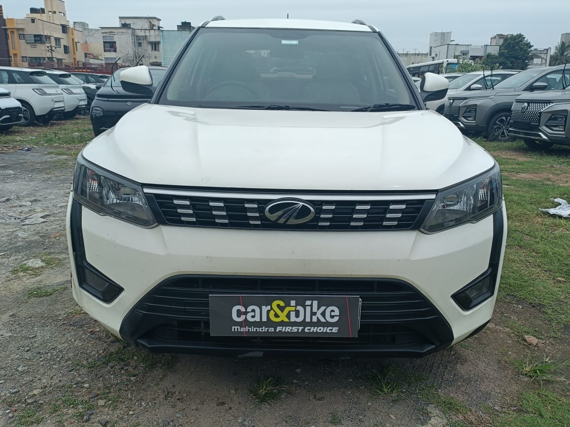 Used 2022 Mahindra XUV300 Used 2022 Mahindra XUV300