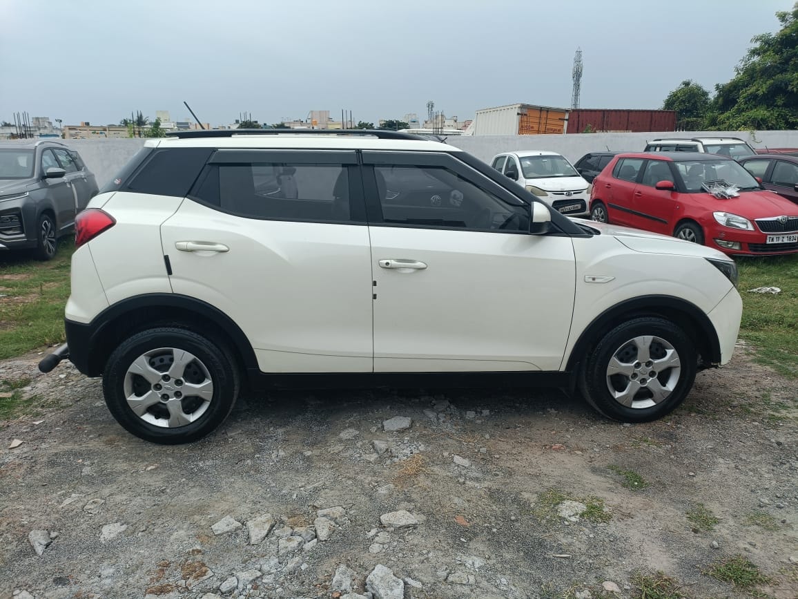 Used 2022 Mahindra XUV300 Used 2022 Mahindra XUV300
