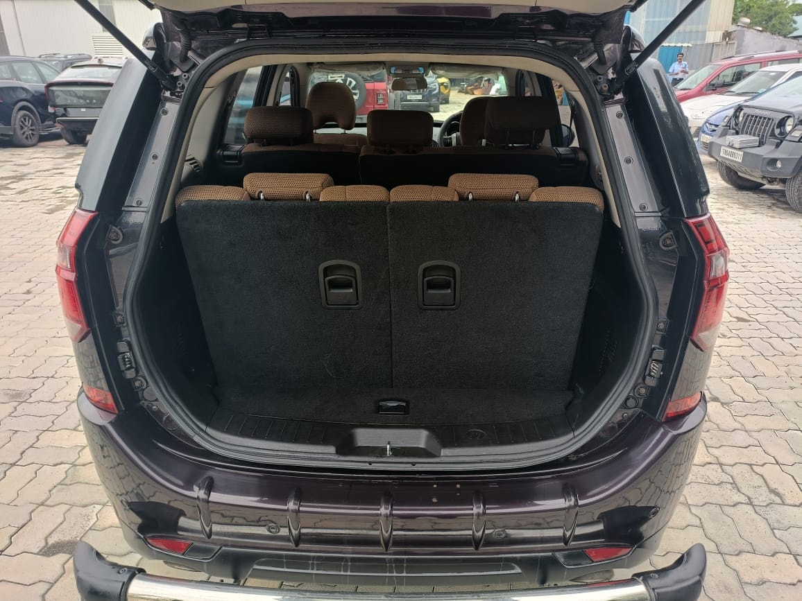 Used 2018 Mahindra XUV500 Used 2018 Mahindra XUV500