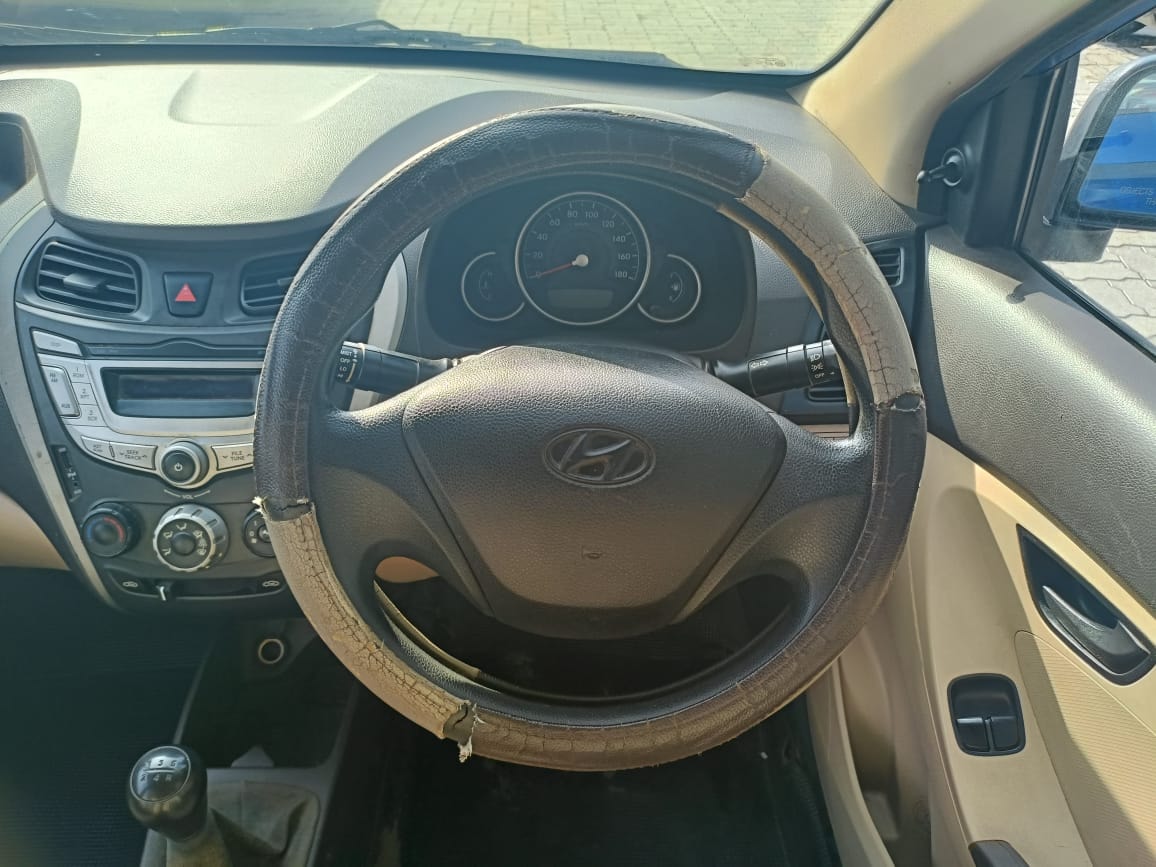 Used 2015 Hyundai EON Used 2015 Hyundai EON