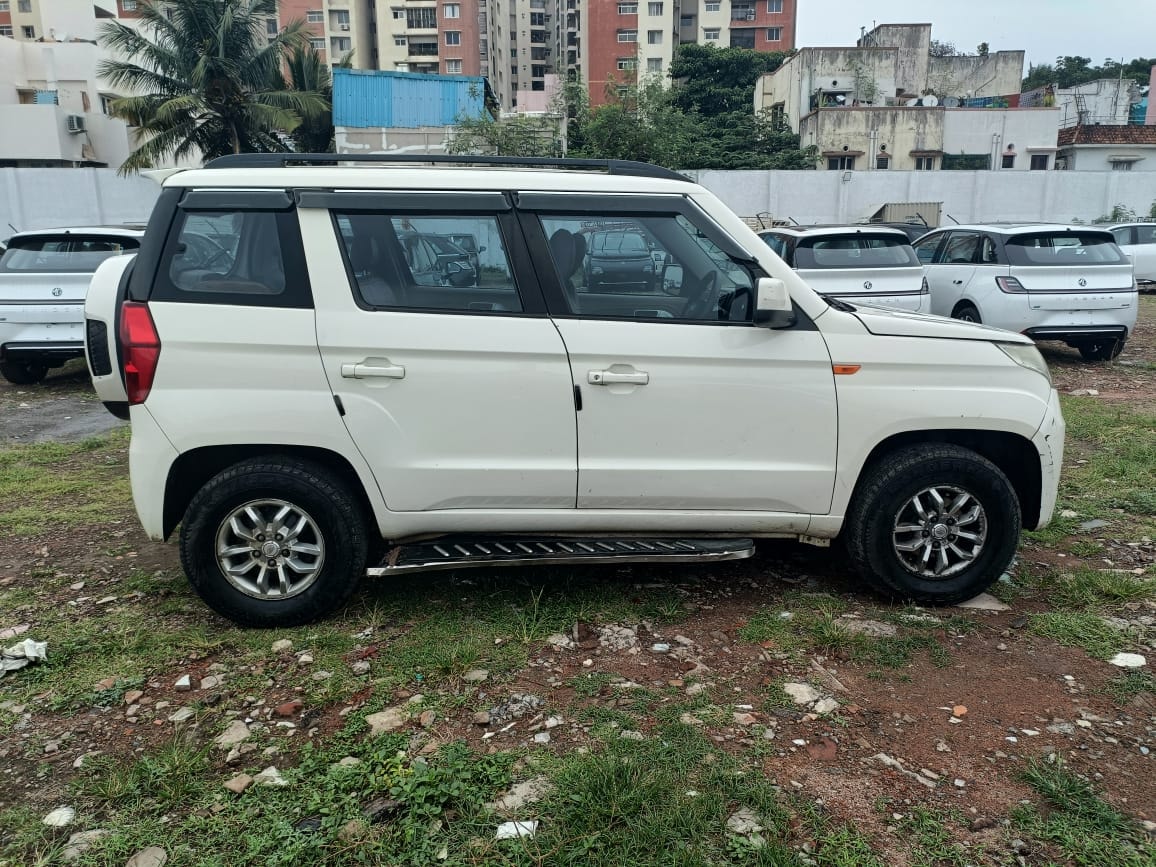 TUV300 image 6 TUV300 image 6