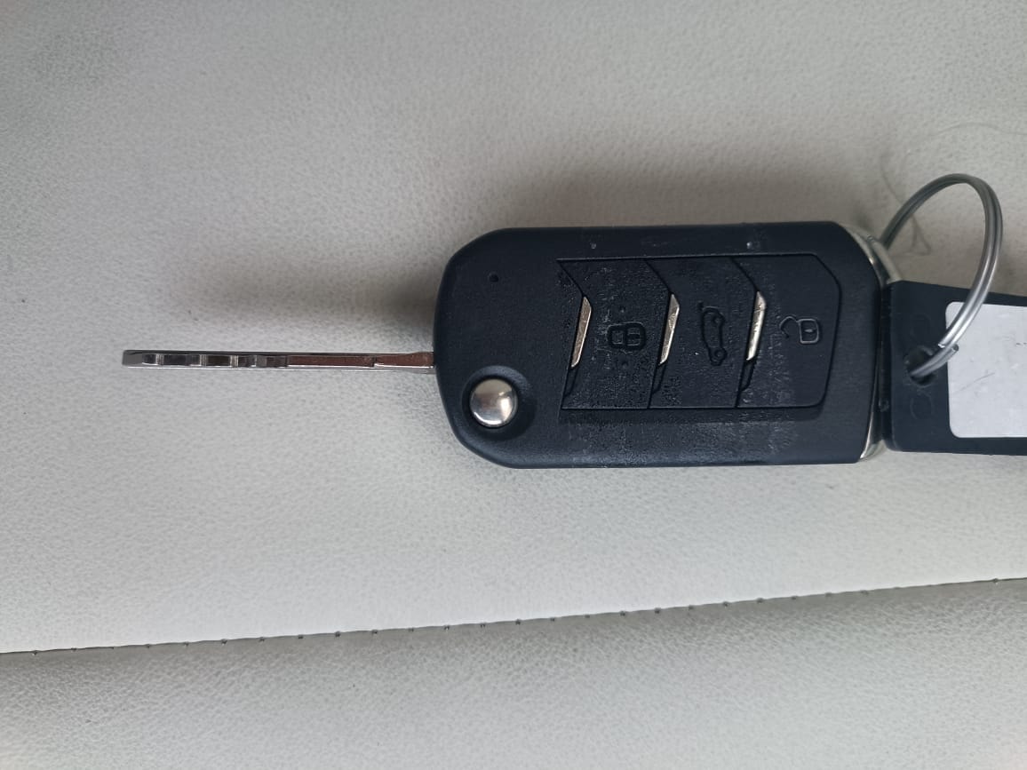 XUV 3XO image 16 XUV 3XO image 16