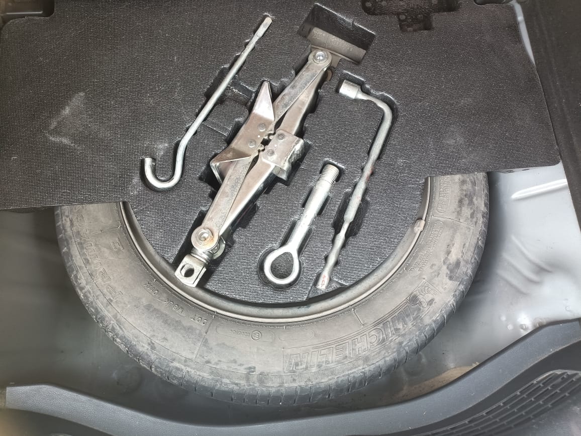 WR-V image 9 WR-V image 9