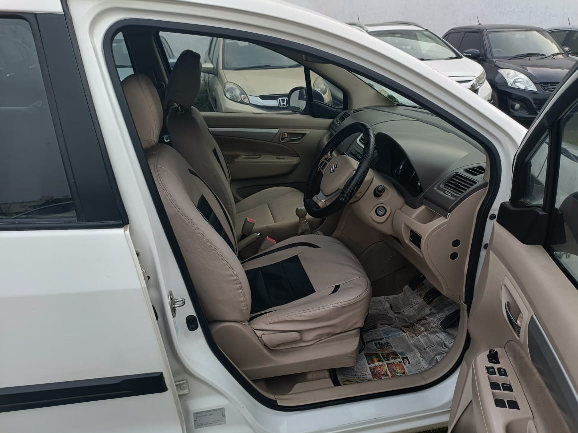 Ertiga image 14 Ertiga image 14