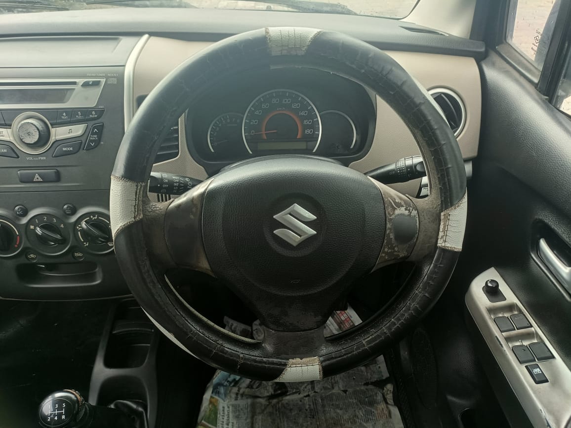 Used 2013 Maruti Suzuki Wagon R Used 2013 Maruti Suzuki Wagon R