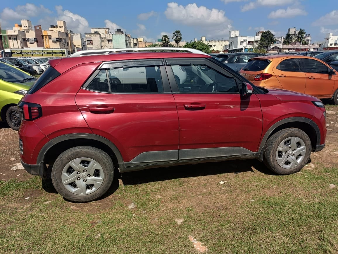 Used 2023 Hyundai Venue Used 2023 Hyundai Venue