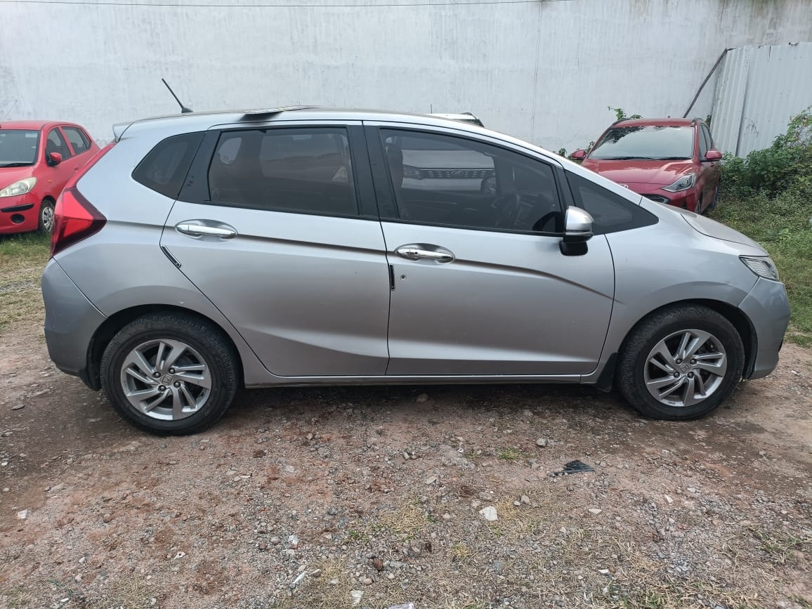 Jazz image 6 Jazz image 6