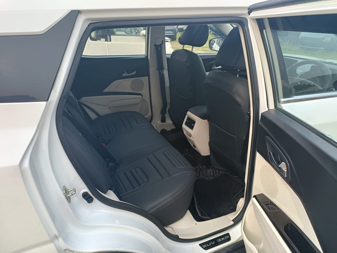 Used 2024 Mahindra XUV 3XO Used 2024 Mahindra XUV 3XO