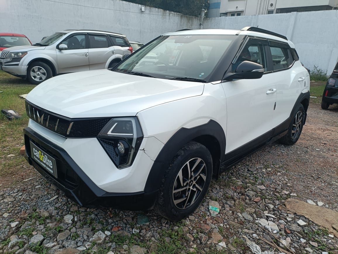 XUV 3XO image 1 XUV 3XO image 1