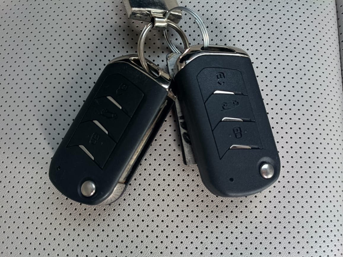 XUV700 image 17 XUV700 image 17