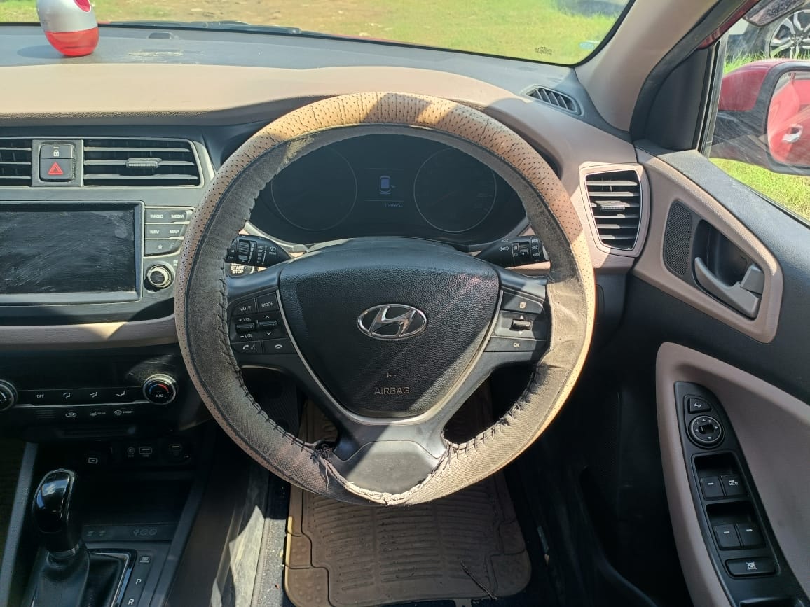 Elite i20 image 13 Elite i20 image 13