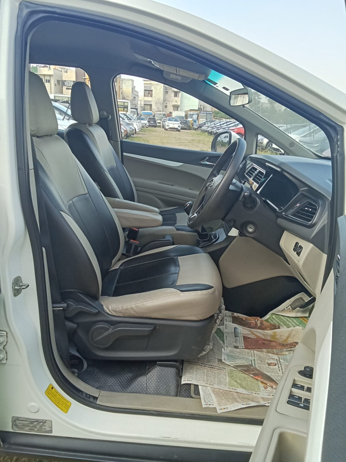 Used 2018 Mahindra Marazzo Used 2018 Mahindra Marazzo