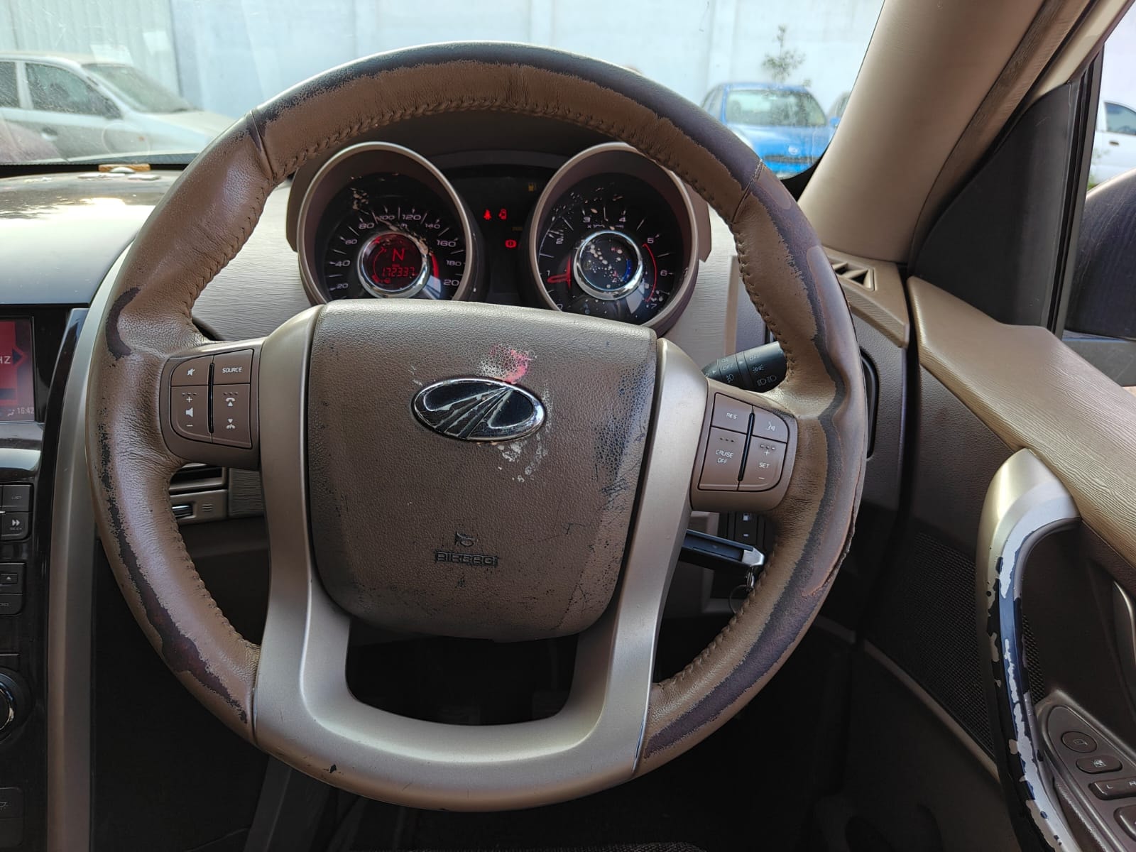 XUV500 image 13 XUV500 image 13