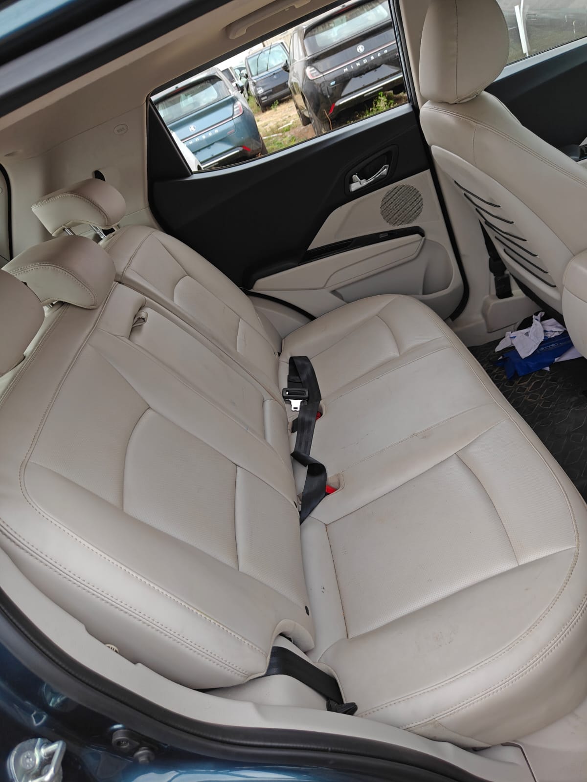 XUV300 image 14 XUV300 image 14