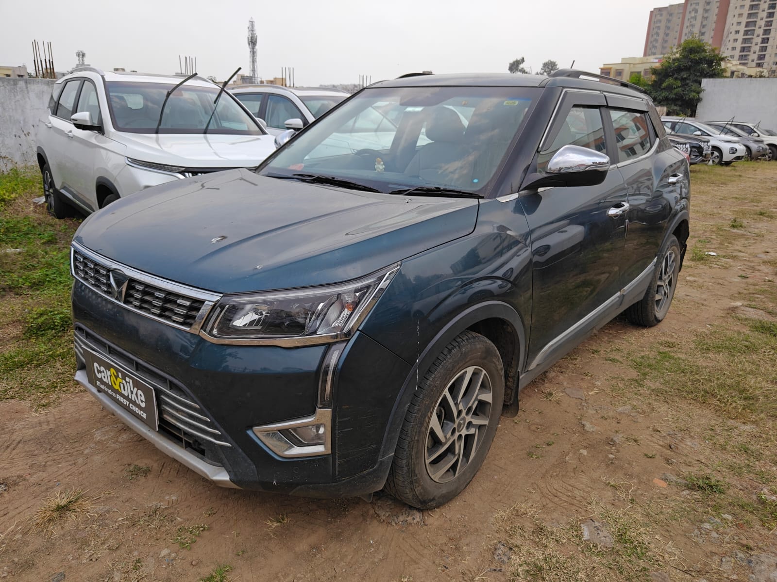 Used 2022 Mahindra XUV300 Used 2022 Mahindra XUV300