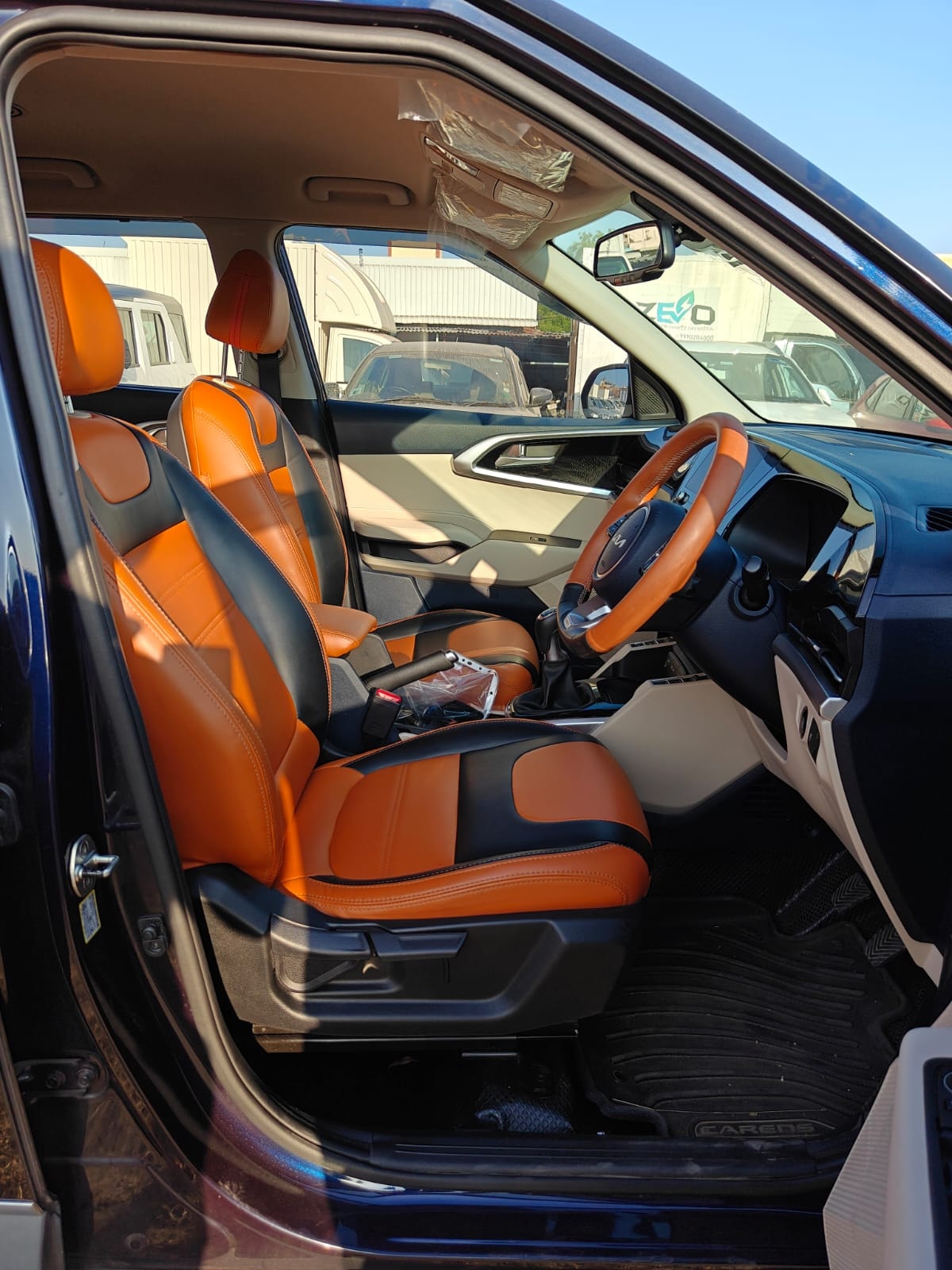 Carens image 15 Carens image 15