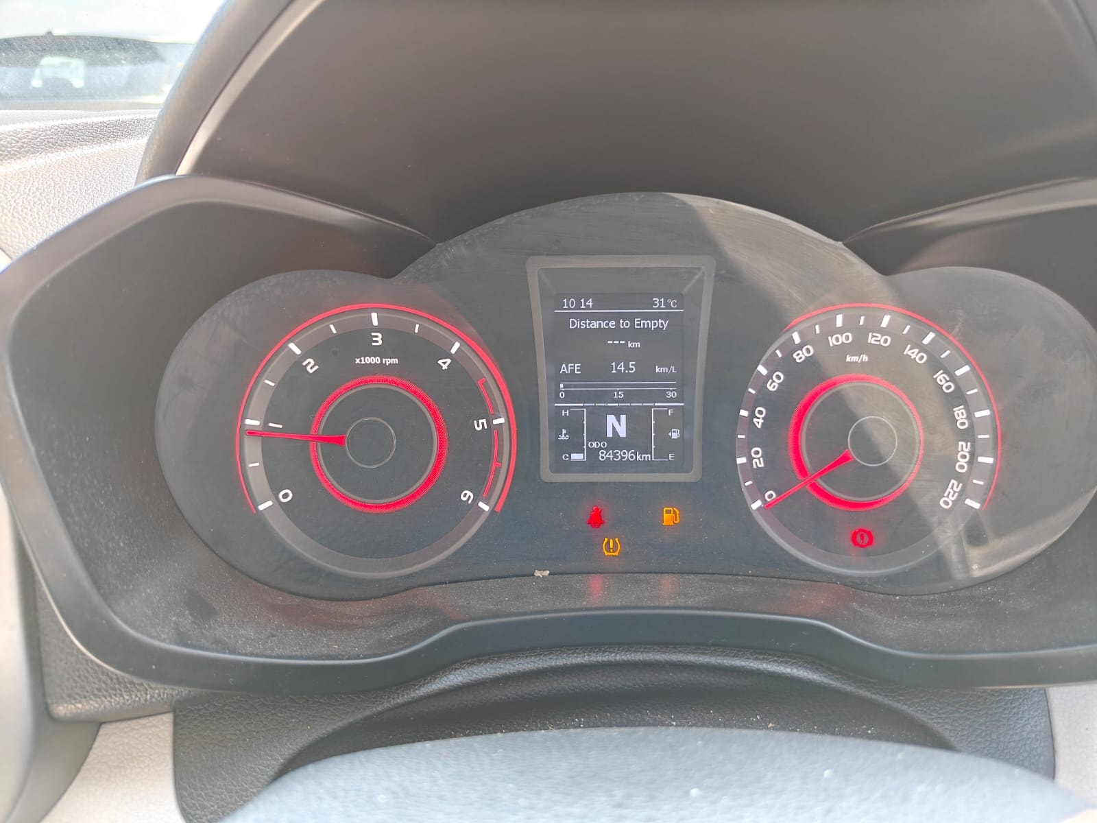 XUV300 image 11 XUV300 image 11