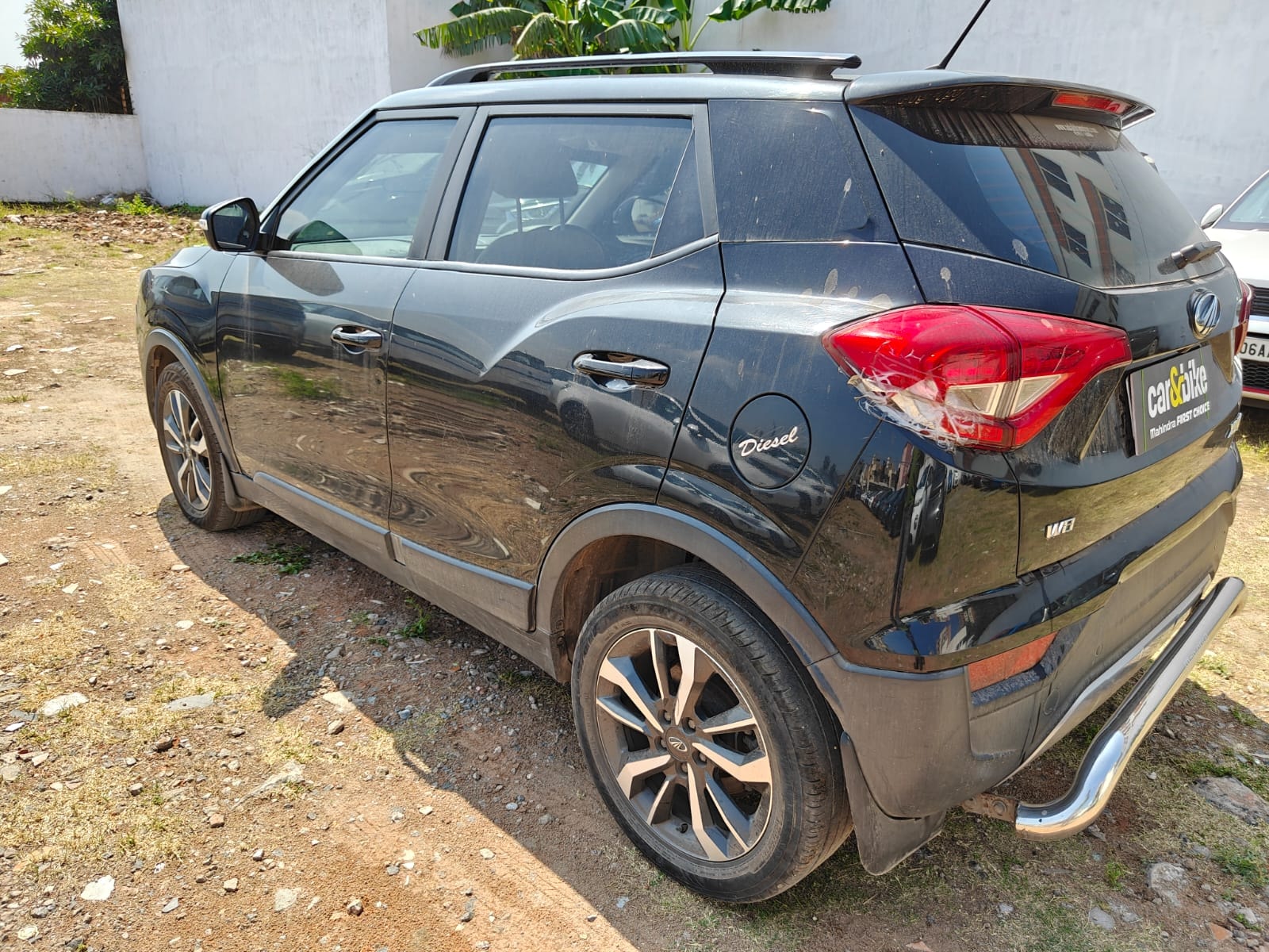 XUV300 image 3 XUV300 image 3