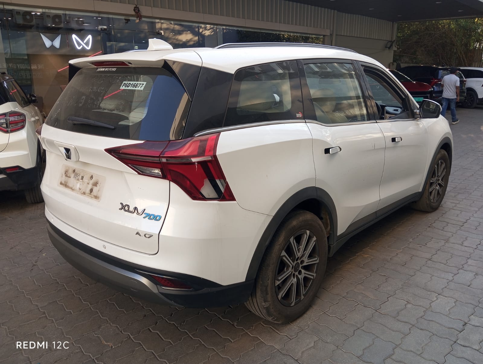 XUV700 image 5 XUV700 image 5