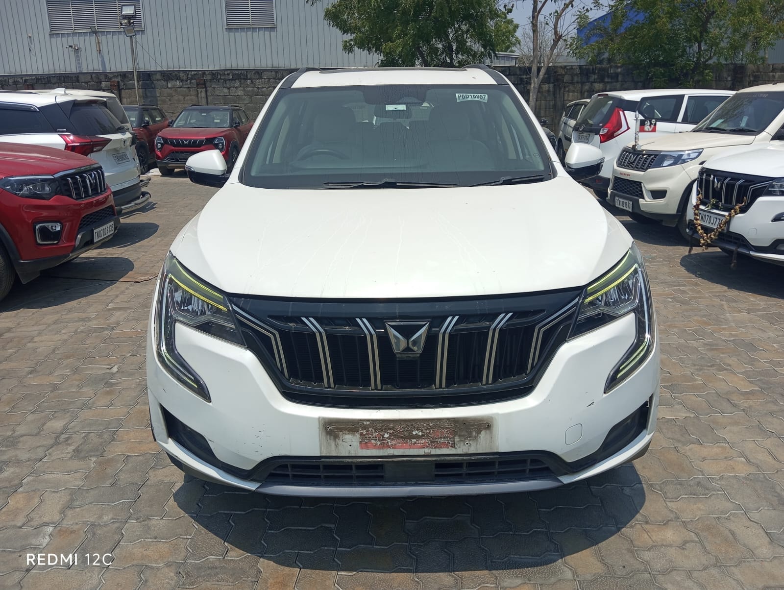 XUV700 image 6 XUV700 image 6