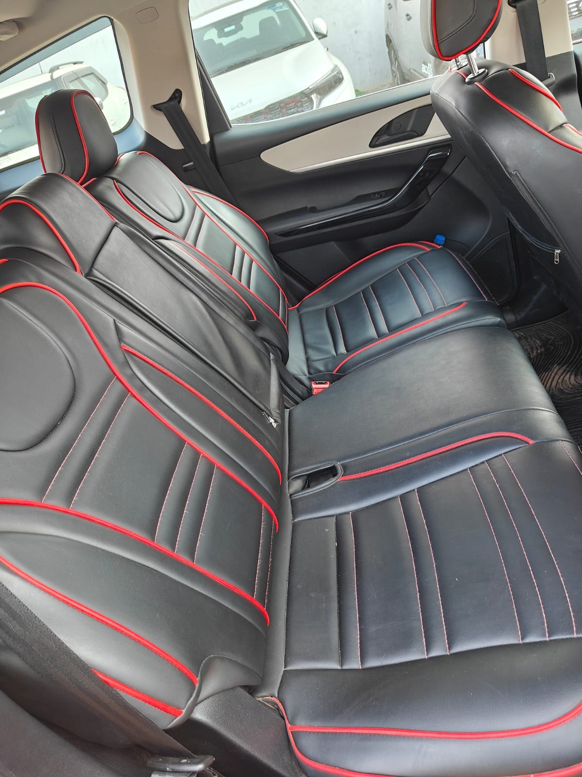 Used 2023 Mahindra XUV700 Used 2023 Mahindra XUV700