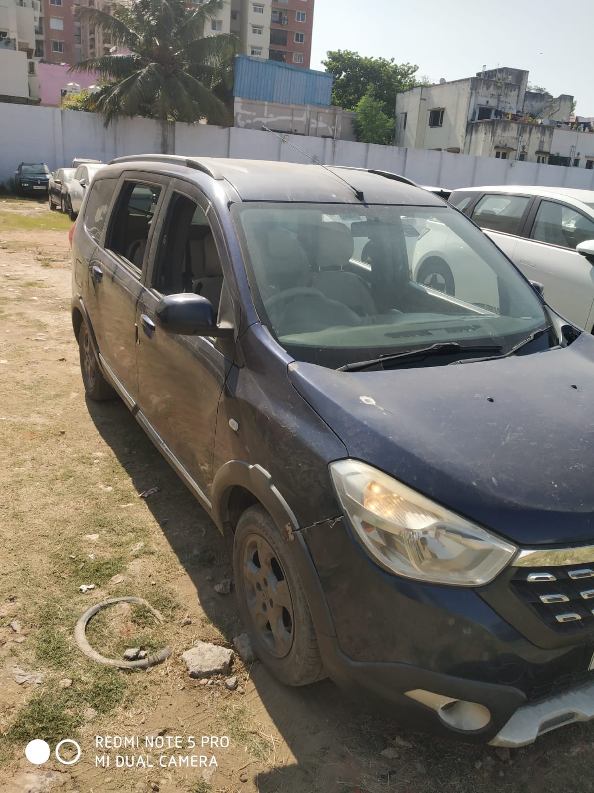 Used 2015 Renault Lodgy Used 2015 Renault Lodgy