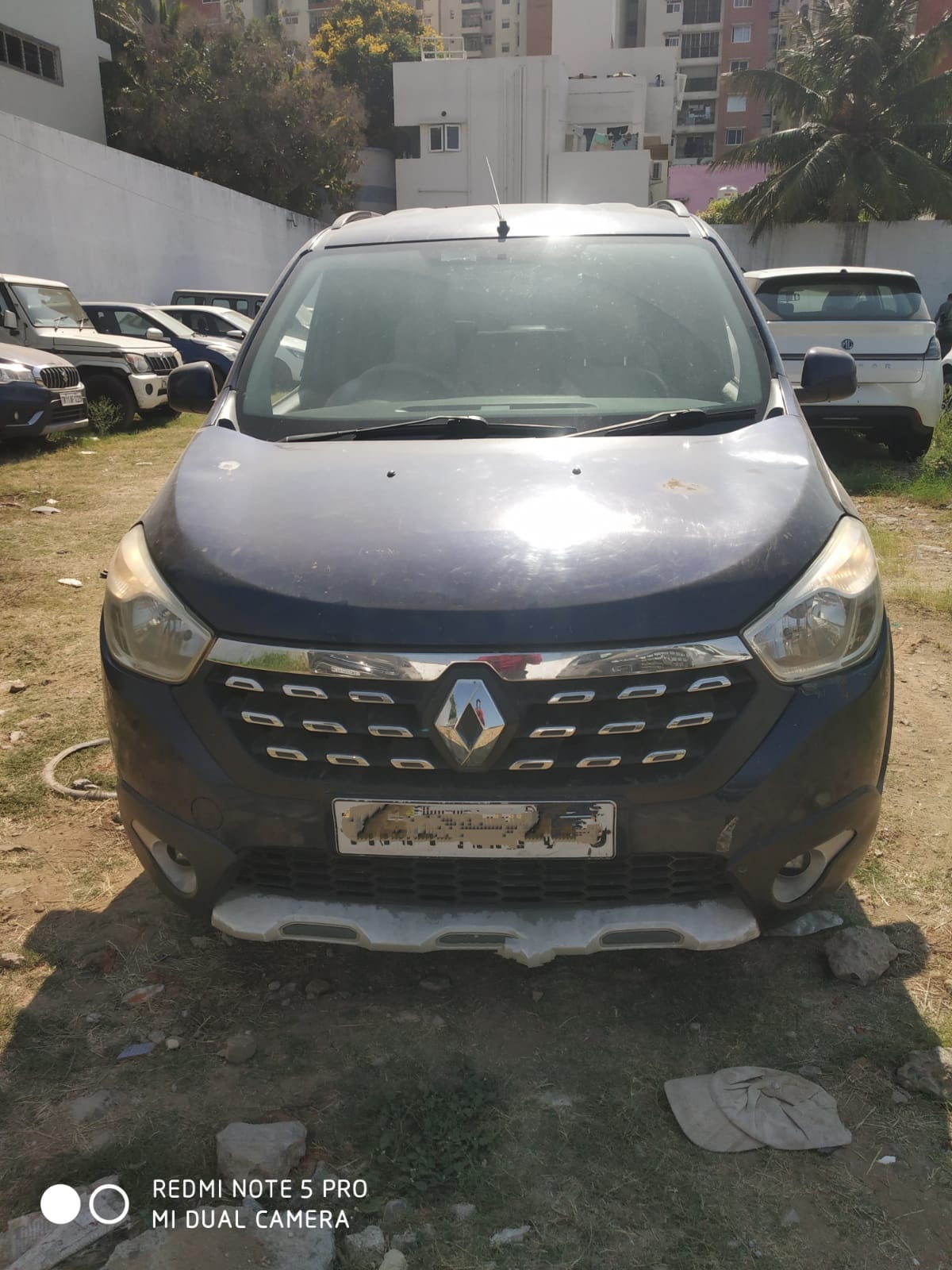 Used 2015 Renault Lodgy Used 2015 Renault Lodgy