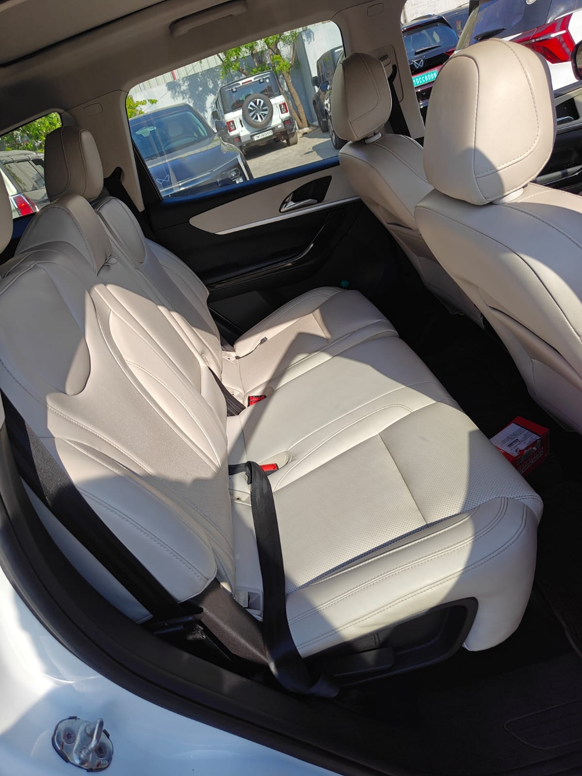 Used 2023 Mahindra XUV700 Used 2023 Mahindra XUV700