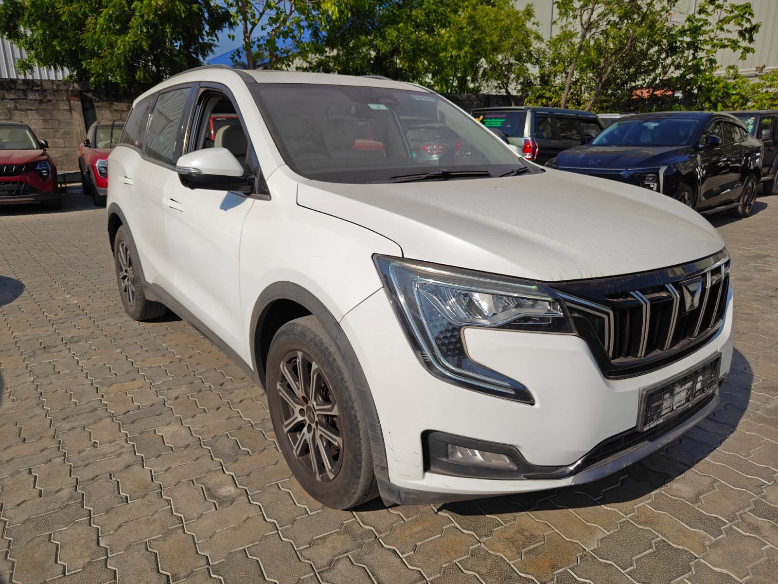 Used 2023 Mahindra XUV700 Used 2023 Mahindra XUV700