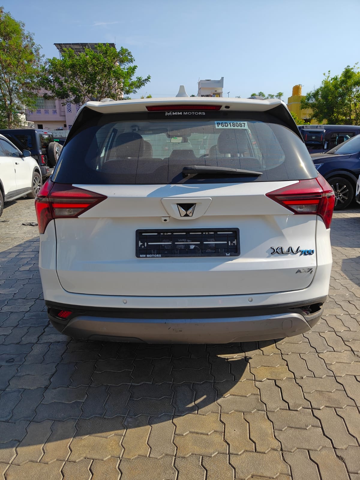 Used 2023 Mahindra XUV700 Used 2023 Mahindra XUV700