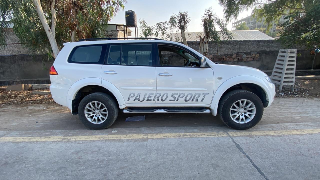 Used 2014 Hindustan Motors Ambassador Used 2014 Hindustan Motors Ambassador