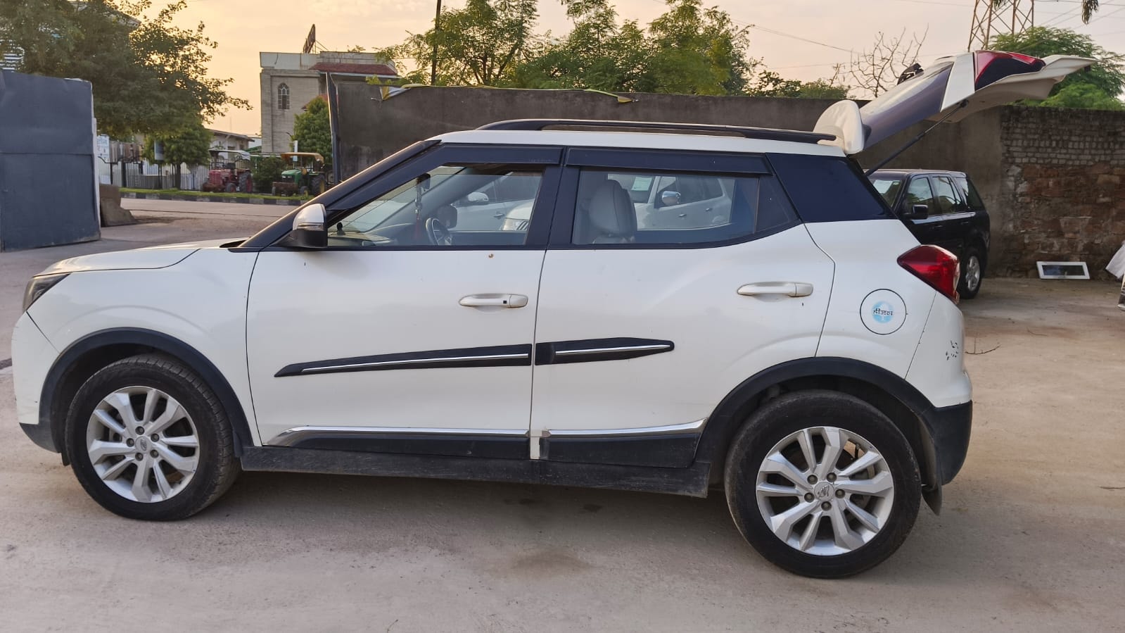 Used 2021 Mahindra XUV300 Used 2021 Mahindra XUV300