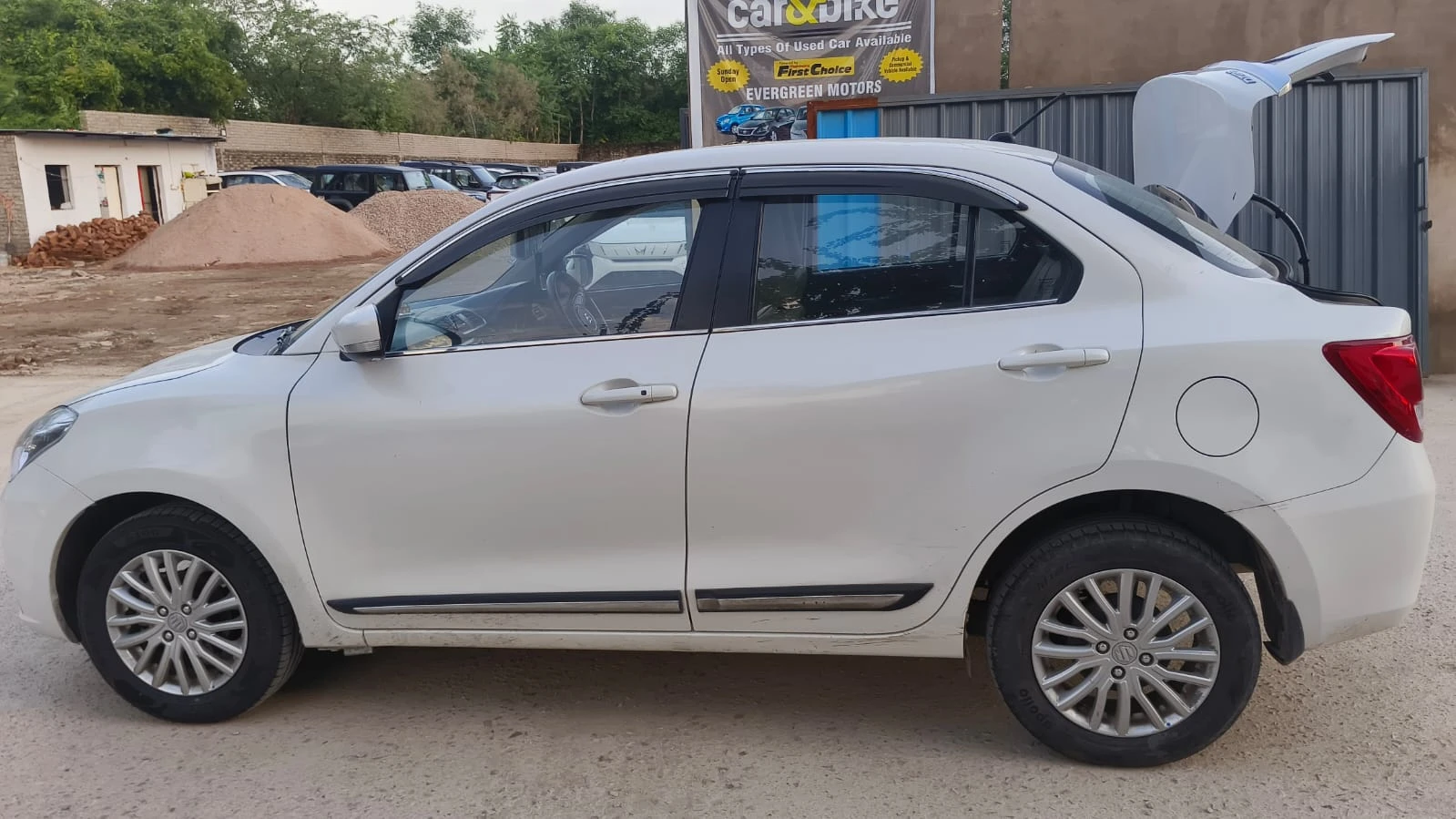 Used 2023 Maruti Suzuki Dzire Used 2023 Maruti Suzuki Dzire