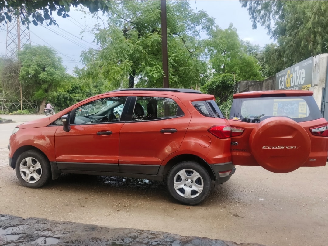 Used 2015 Ford EcoSport Used 2015 Ford EcoSport